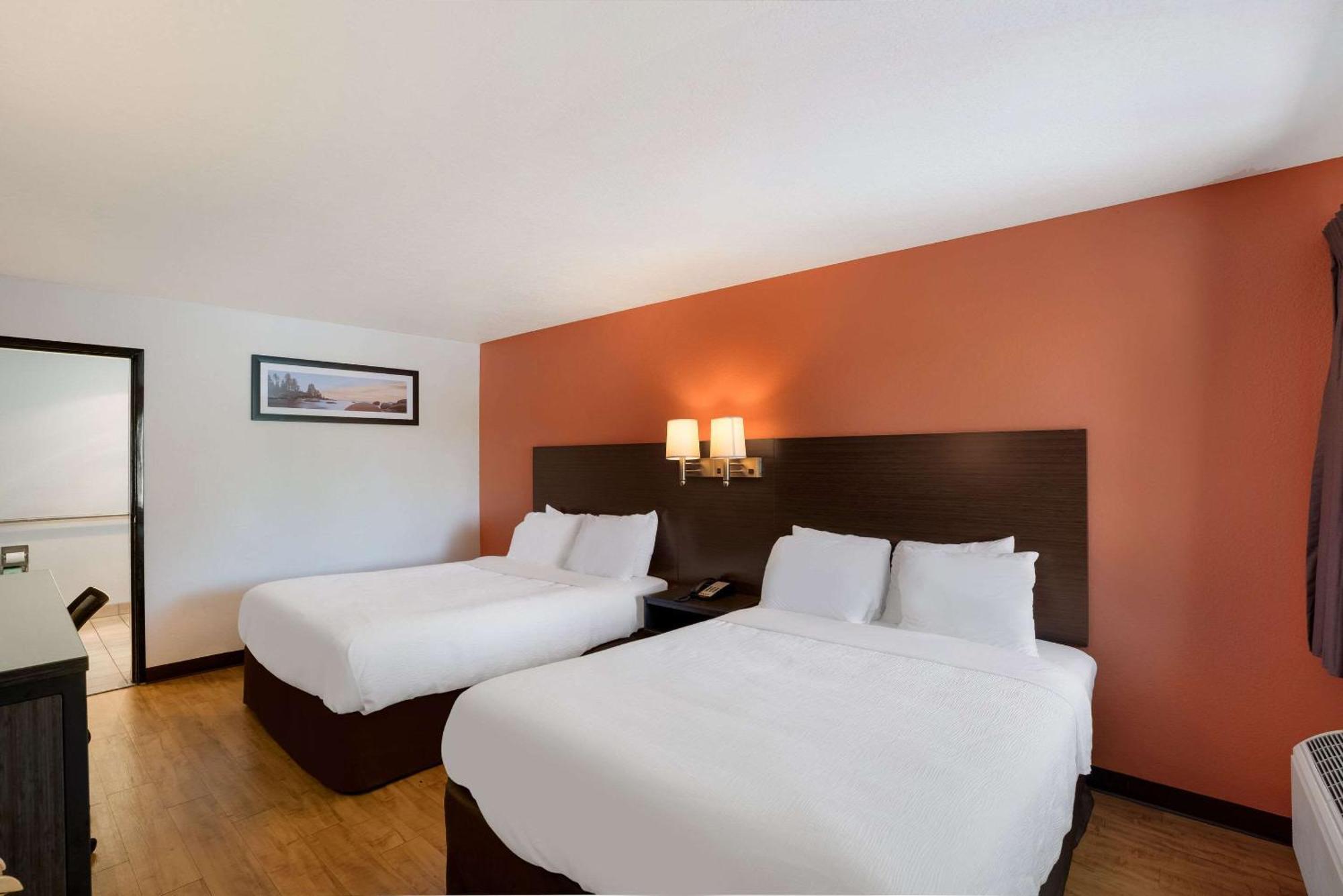 Quality Inn & Suites Джанкшн Екстер'єр фото