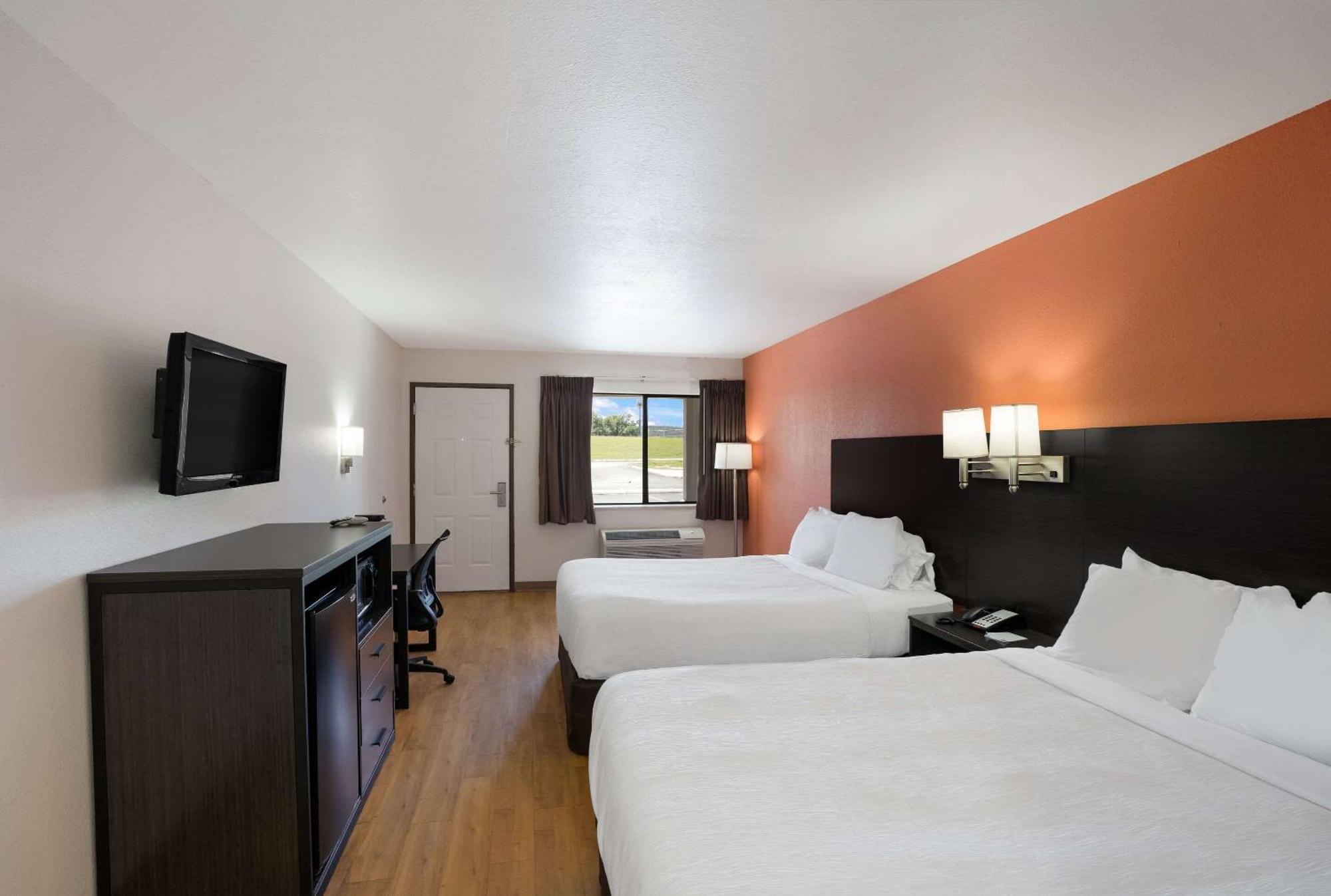 Quality Inn & Suites Джанкшн Екстер'єр фото